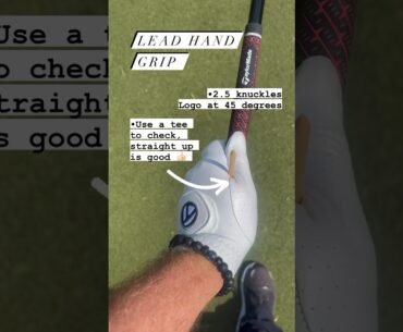 Use this drill to perfect your lead/left hand golf grip #golf #golfcoach #golftip