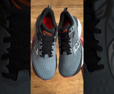 Saucony Triumph 22 Mens Running Shoes #running #runningshoes #saucony #marathontraining #parkrun
