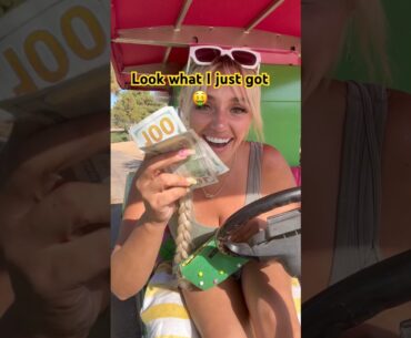 Cart girl tips 💰 #golfcart #drinks #cartgirl #bevcart #golf #golfers #golftournament #golfjobs