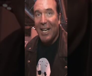 Scott hall mocks Virgil at a wrestling convention 😂😂😂