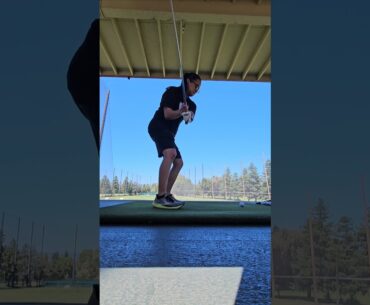 Swing practice | #ForeFridays #golfgirls #golfswing #newgolfer #golfgirlies #golf