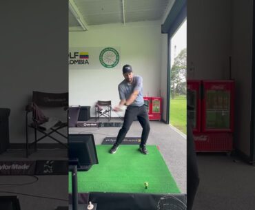 Swing de Federico Arboleda, director de Nación Golf y alumno de Mauricio Henao.