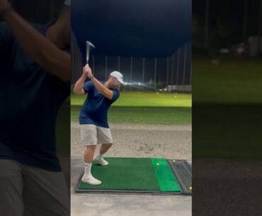 To Stop slicing your driver, starts here! #golf #driver #shortfeed  #golflesson #drivingrange