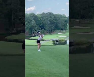 #shorts #golfgirl #golf #golfswing