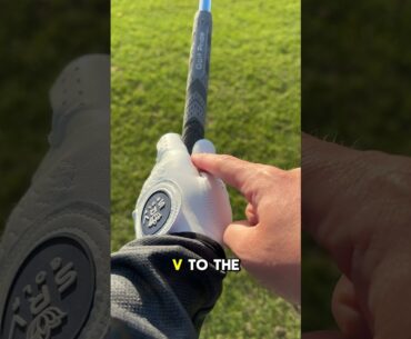 How to grip the golf club? Simple!! #golf #golftips #griptips #golfgrip #golfcoach