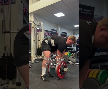 Matt Jones 185kg dumbell deadlift - Video credits Mattostone Jones