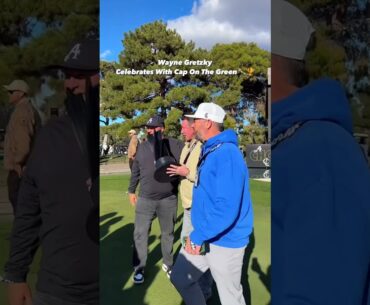 Wayne Gretzky, big trophy guy🏆👌🏼 #4AcesGC #LIVGolf