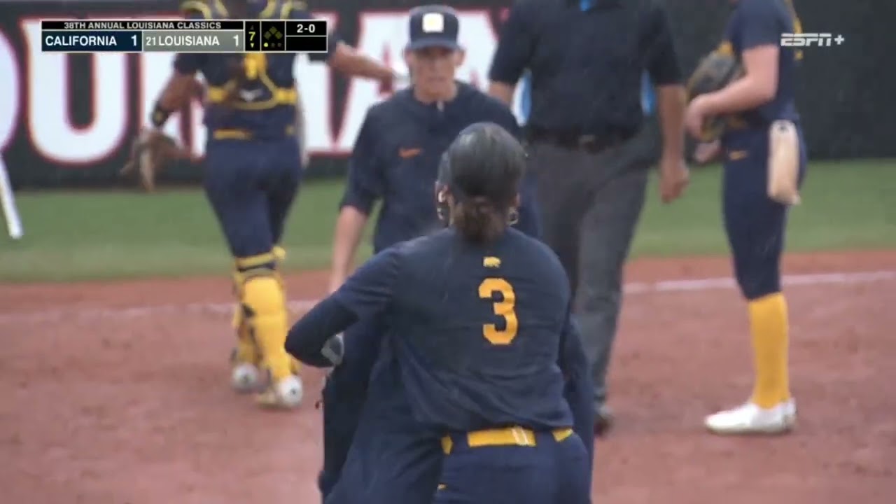 Fight almost breaks out during California and Louisiana Softball game over bad Weather Fight almost breaks out during California and Louisiana Softball game over bad Weather