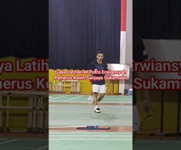 Gaya Latihan M Putra Erwiansyah Penerus Kevin Sanjaya dan Kini Jadi Pasangan Rayhan Nur Fadillah