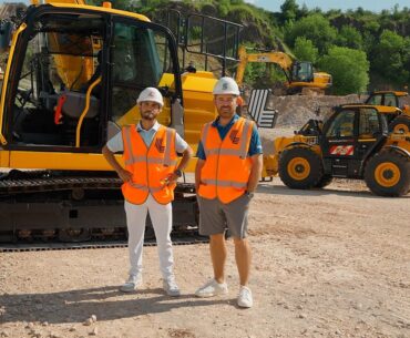 LIV Golf stars take on the JCB Puzzle Challenge | LIV Golf UK by JCB