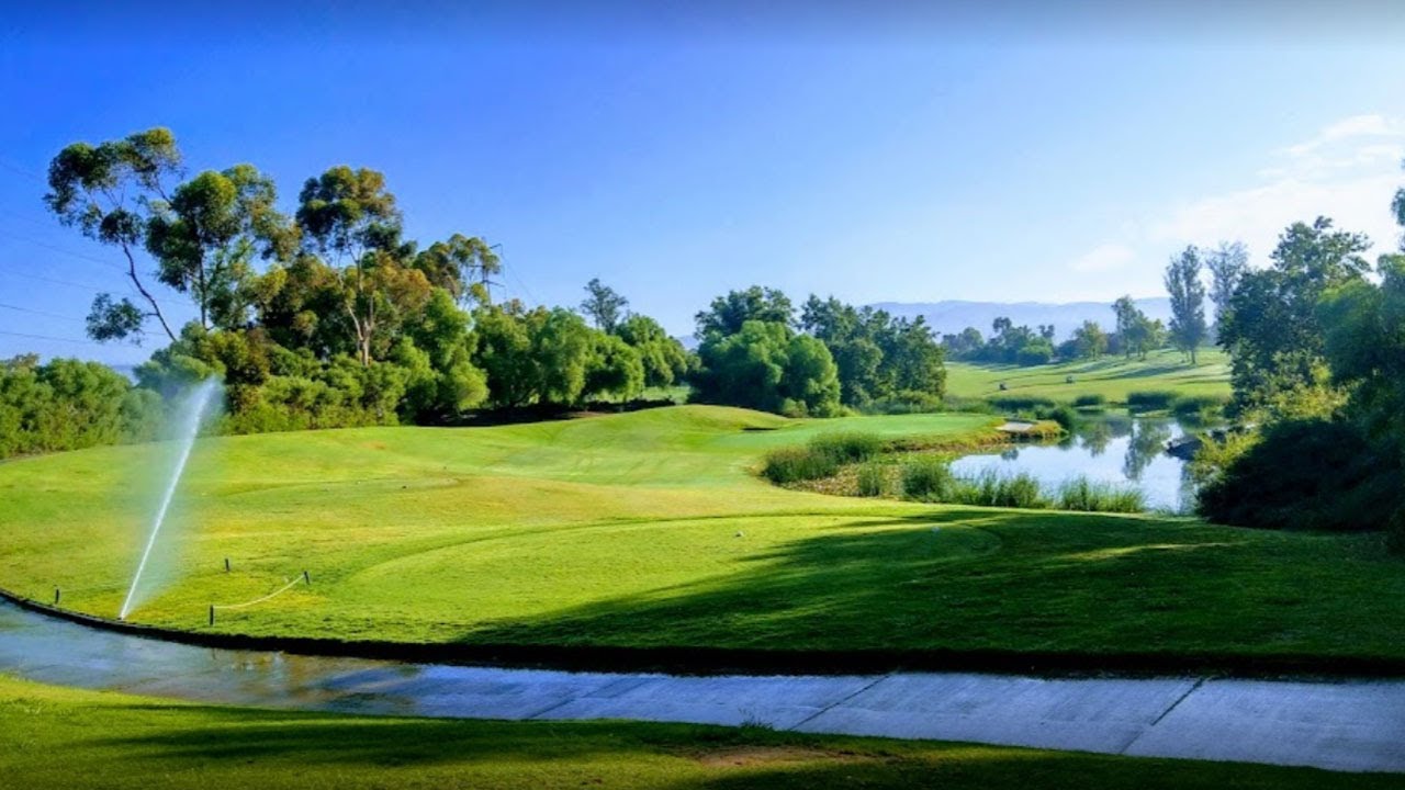 4 Best Golf Courses in Irvine, CA 4 Best Golf Courses in Irvine, CA