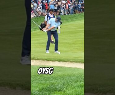 Justin Rose with the 4 practice chips @shortgame @shankitgolf @justinrose4403