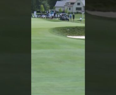 Cam Smith nearly drives the 390-yard par-4 7th 🤯 #livgolf #shorts
