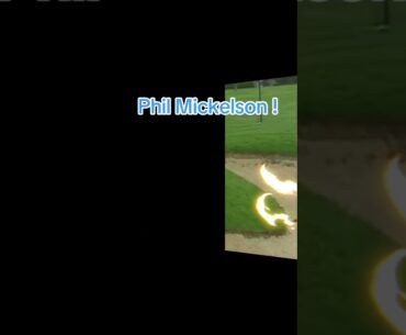 #philmickelson amazing backwards flop shot! #golf #tomgillisgolfinstruction #livgolf