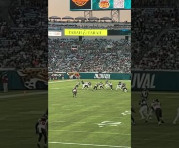 Matt Jones Completes PASS to Parker Washington #jags #pass #mattjones