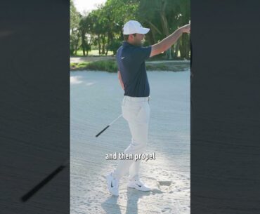 How Scottie Scheffler Hits a 60-Yard Bunker Shot | TaylorMade Golf