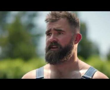 😆 Jason Kelce in funny retirement commercial with Vince Wilfork for @Kingsford