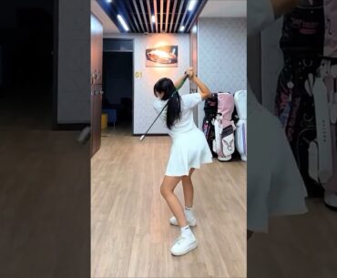 폭발적인 비거리 향상드릴 Drill!!💥💥 현역 골프 강사 Suzuna 講師 Instagram@golf_suzuna #비거리향상