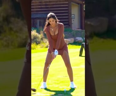 Hanna Leiner #golf #golfgirl #golfswing #shorts