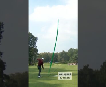 Rory McIlroy BREAKS club 🤯