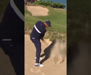 Bryson DeChambeau's AMAZING recovery! 😱