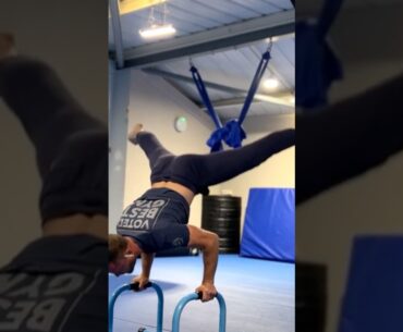 Loading the Shoulders in the Golf Swing