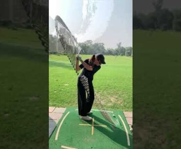 Lady golfer learning art of golf coach by JB 🇵🇰2024