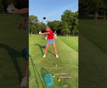 Lead leg action in the Golf Swing