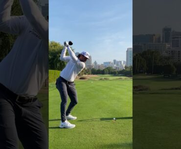 Cameron Young crushing his Titleist TSR3 driver 💥