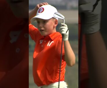 When you make an ace on TV… in front of Tony Finau