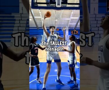 OLIVIER RIOUX IS NOW 7’9” 🤯 #shorts #basketball #highlights #highschoolbasketball #aau #img #nba