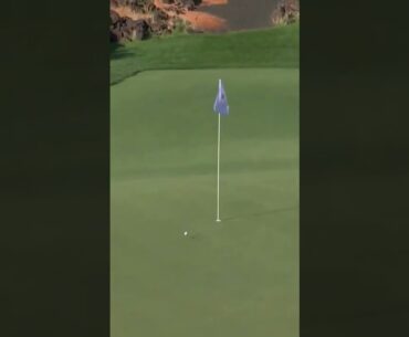 Ben Kohles with an ACE in the desert 🏌️⛳