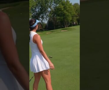 Sorry cameraman !! #golf #golfgirls #golfswing #professionalathletes