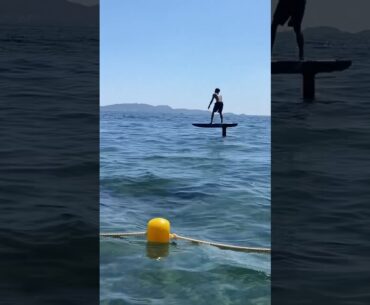 Comment décoller en foil sans rien ? ✅😳 #foil Lou Thouin