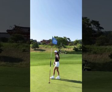 Golf girls unite😘☺️⛳️🏌🏼‍♀️ #artist #golfgirls #golfingretreats #golftips #golfcourses #golffails