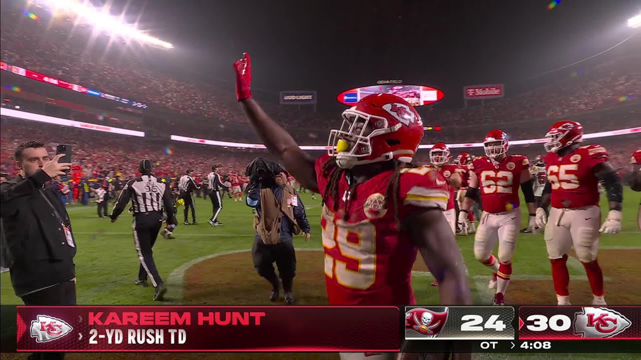Walk-off TD! Hunt’s score in OT gives Chiefs win over Bucs Walk-off TD! Hunt’s score in OT gives Chiefs win over Bucs