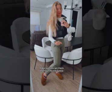 These joggers are the perfect golf pants for women! #womengolf #golfgirl #golfwife #joggers