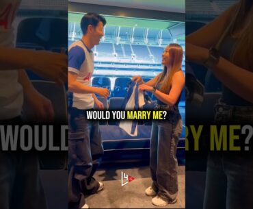 This girl proposed to Son Heung-min 😂 #tottenham #sonheungmin #football #viral
