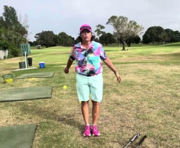 Swing the Golf Club