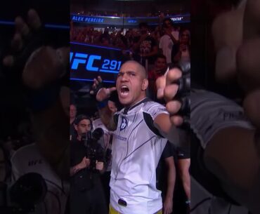 Daniel Cormier copies Alex Pereira's walkout! #shorts #UFC #UFCIndia