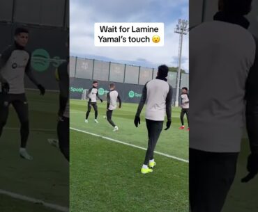 Lamine Yamal’s first touch 😮‍💨🔥 (via @fcbarcelona/TT) #shorts
