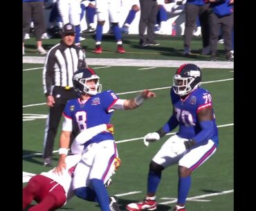 Bobby Wagner with a Fumble Recovery vs. New York Giants