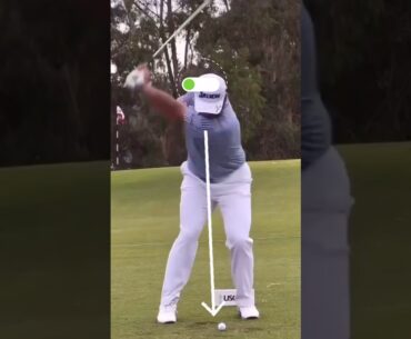 ✅✅ hideki matsuyama irons swing . 회전하는 동안 머리가 움직이지 않습니다.