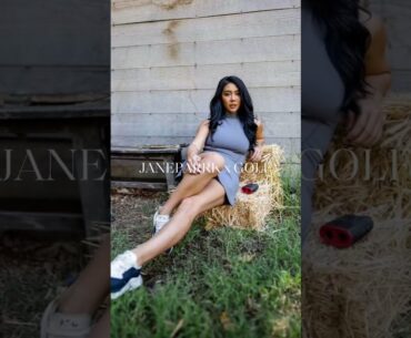 Check out this #golf babe