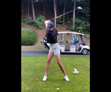 KLPGA 이한솔 프로의 부드러운 아이언 스윙!  #golf #kpga