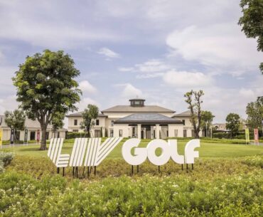 Saudi-Backed LIV Golf Is Said to Weigh Deal With DP World Tour – BNN Bloomberg