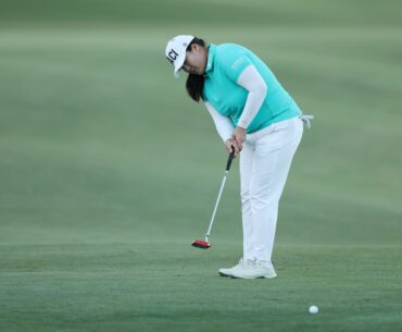 Angel Yin rides a hot putter to two-shot lead in LPGA finale