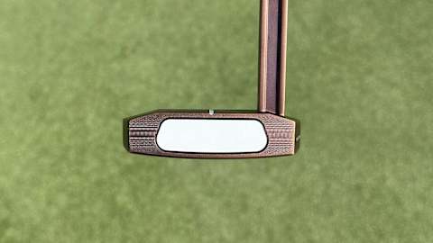 A look at Min Woo Lee's Odyssey Giraffe-Beam 7