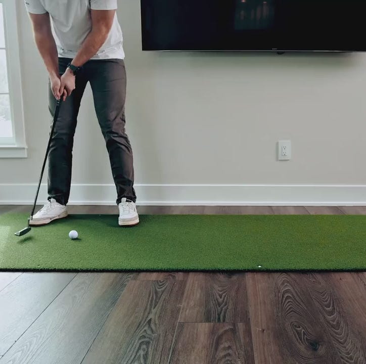 Indoor/Outdoor Golf Putting Green