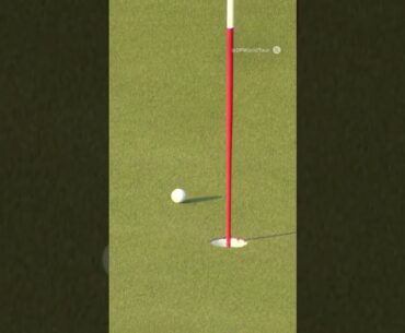 David Micheluzzi's 139-yard putt sets a new World Record! 😳🔥